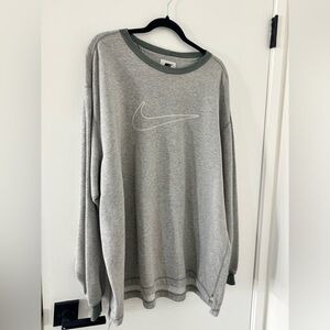 Vintage Nike swoosh crew neck